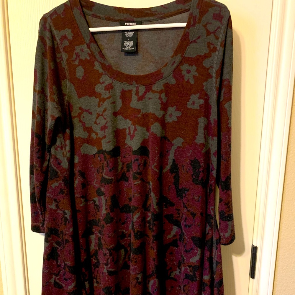 Premise Women’s 3/4 sleeve tunic